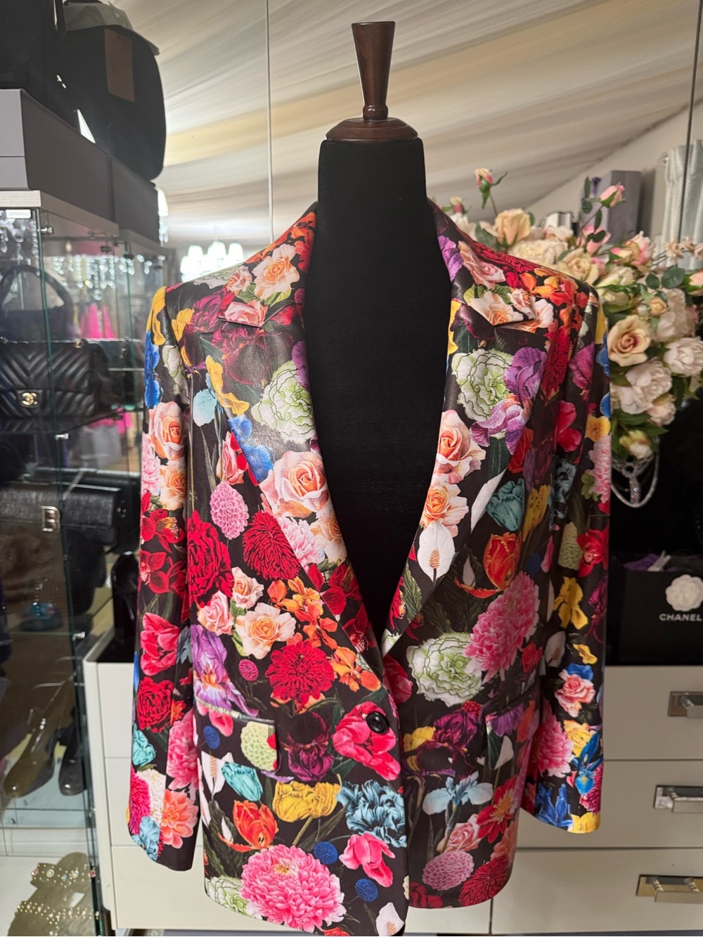 Alice + Olivia Black Floral Single-Button Blazer - Picture 3 of 11